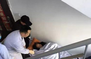 天峨县病人院后返乡